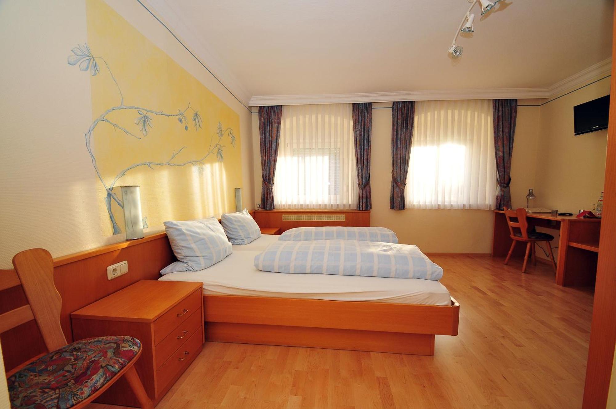 Wallfahrtswirt Wemding Dış mekan fotoğraf